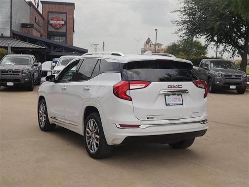 2024 GMC Terrain Denali