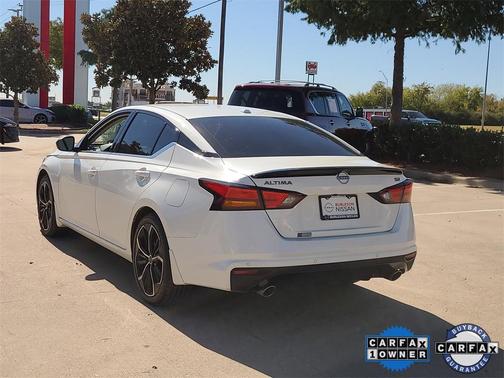 2025 Nissan Altima SR