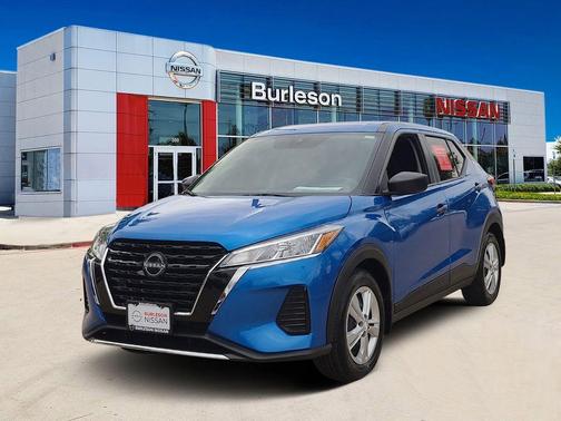 Electric Blue Metallic 2025 Nissan Kicks Play S