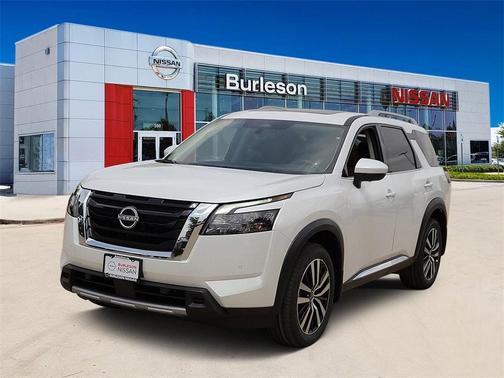 2025 Nissan Pathfinder Platinum