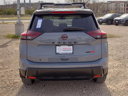 2025 Nissan Rogue Rock Creek