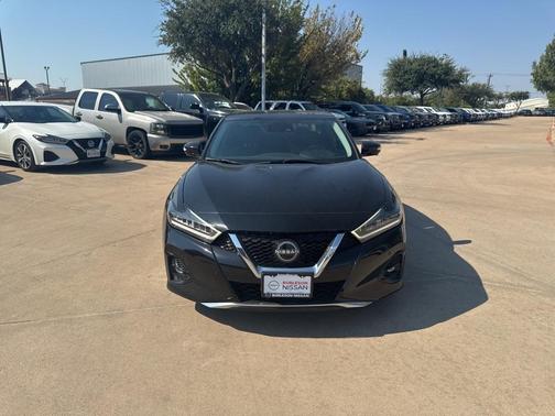 2023 Nissan Maxima Platinum