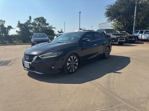 2023 Nissan Maxima Platinum