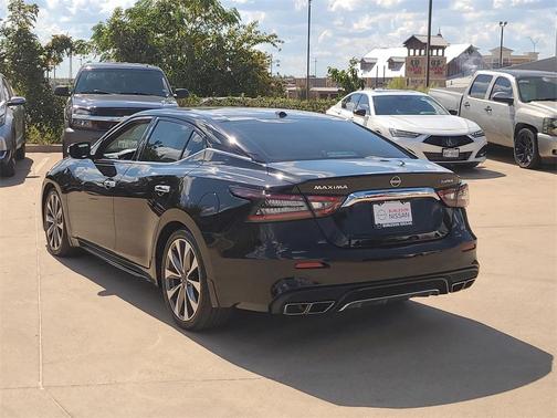 2023 Nissan Maxima Platinum