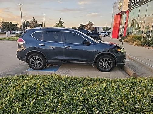2016 Nissan Rogue SL