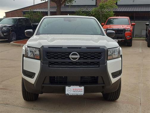 2025 Nissan Frontier S
