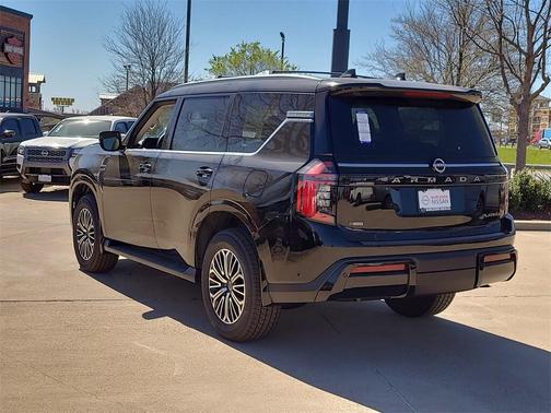 2025 Nissan Armada Platinum