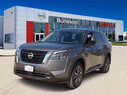 2025 Nissan Pathfinder S