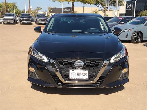 2022 Nissan Altima 2.5 SR