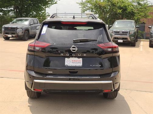 2025 Nissan Rogue Platinum