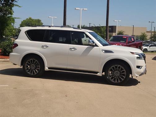 2024 Nissan Armada Platinum