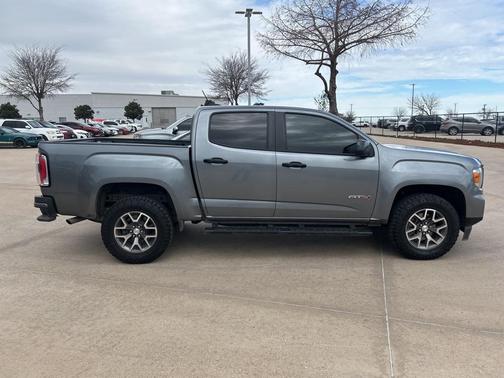 2022 GMC Canyon AT4 w/Cloth