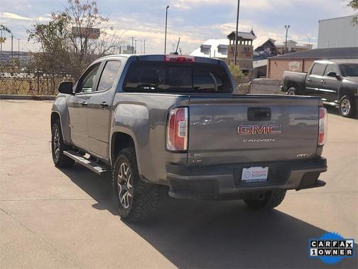 2022 GMC Canyon AT4 w/Cloth