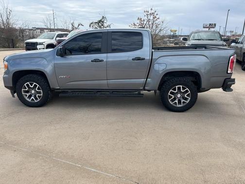 2022 GMC Canyon AT4 w/Cloth