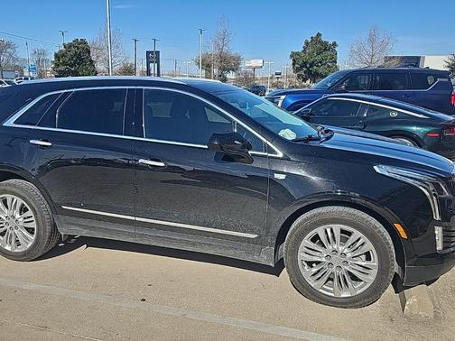 2017 Cadillac XT5 Premium Luxury