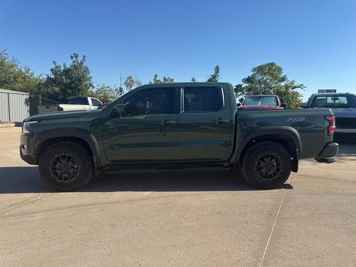 2022 Nissan Frontier PRO-4X