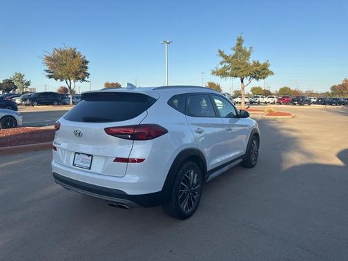 2021 Hyundai TUCSON SEL