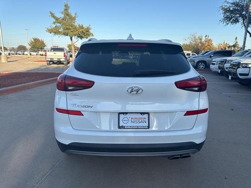 2021 Hyundai TUCSON SEL