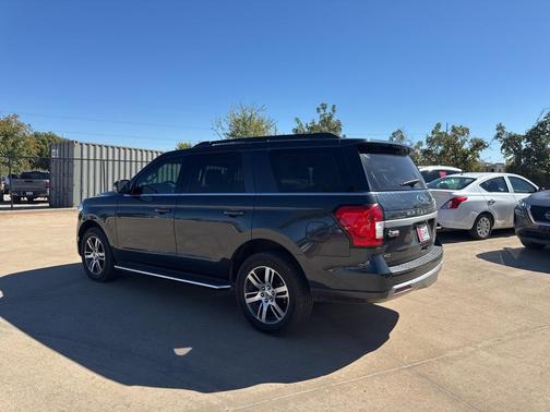 2022 Ford Expedition XLT