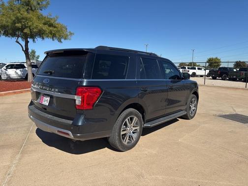 2022 Ford Expedition XLT