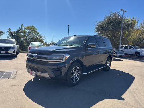 2022 Ford Expedition XLT