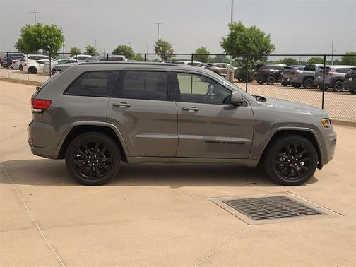 2021 Jeep Grand Cherokee Laredo X