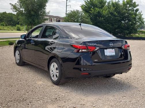 2025 Nissan Versa S