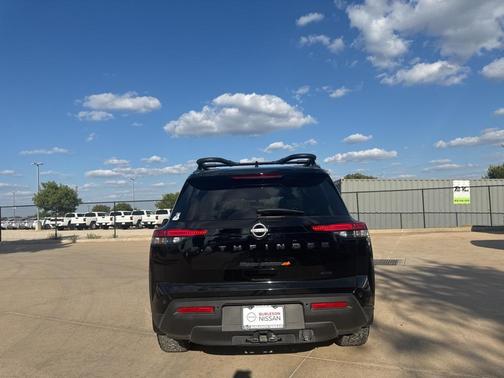 2023 Nissan Pathfinder Rock Creek