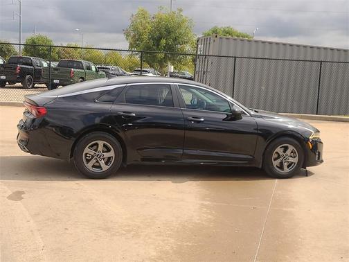 2024 Kia K5 LXS