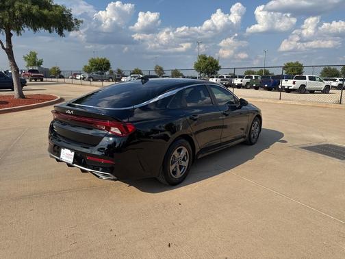 2024 Kia K5 LXS