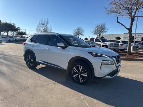 2023 Nissan Rogue Platinum