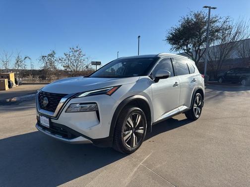 2023 Nissan Rogue Platinum