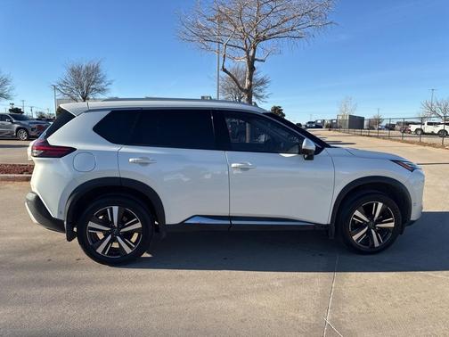 2023 Nissan Rogue Platinum