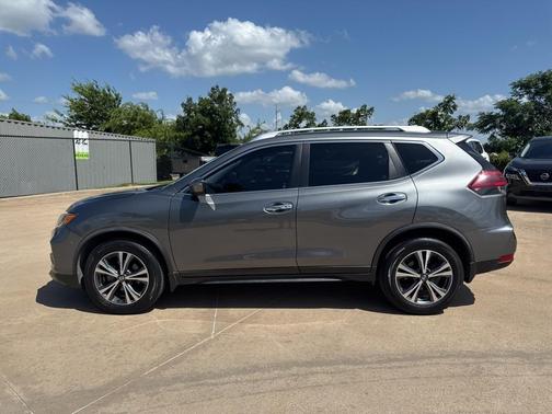 2019 Nissan Rogue SV