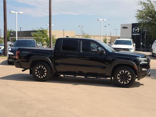 2023 Nissan Frontier PRO-X