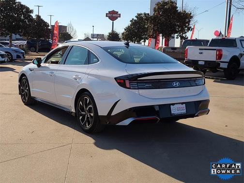 2024 Hyundai SONATA SEL