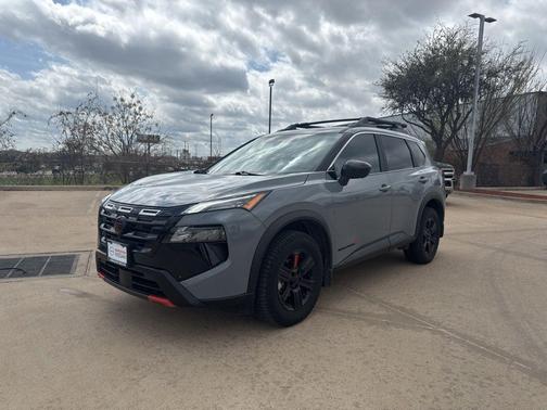 2025 Nissan Rogue Rock Creek