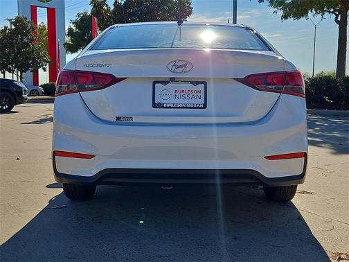 2020 Hyundai Accent SE