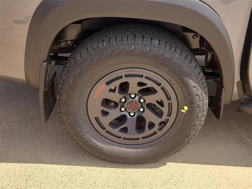 2025 Nissan Frontier PRO-X