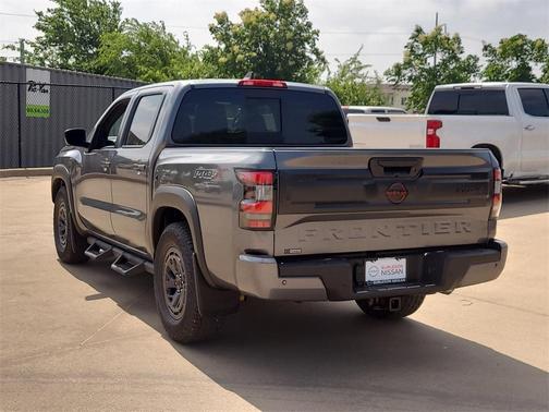 2025 Nissan Frontier PRO-X