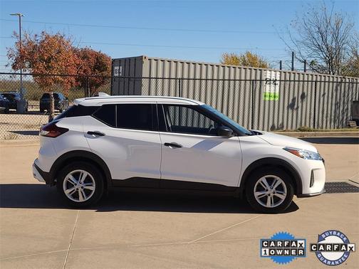 2025 Nissan Kicks Play S