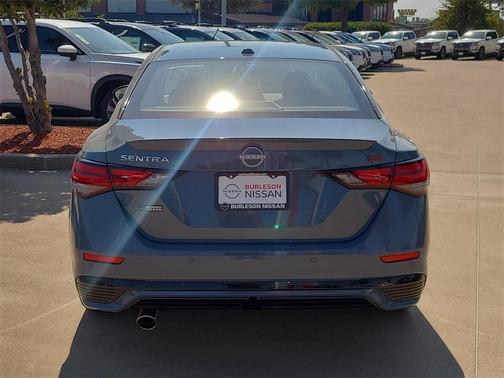 2025 Nissan Sentra SR