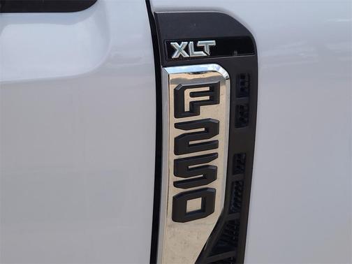 2023 Ford F-250 XLT