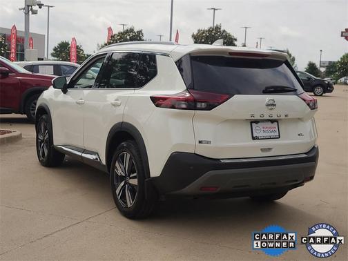 2021 Nissan Rogue SL