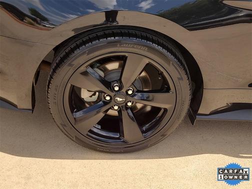 2022 Ford Mustang EcoBoost