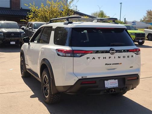 2025 Nissan Pathfinder Rock Creek