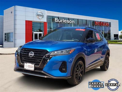 2023 Nissan Kicks SR