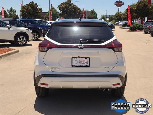 2024 Nissan Kicks SV