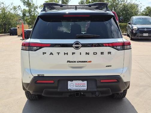 White 2024 Nissan Pathfinder Rock Creek