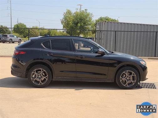 2022 Alfa Romeo Stelvio Sprint